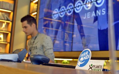 Bonobo Jeans renforce son engagement avec L’ARRONDI en caisse