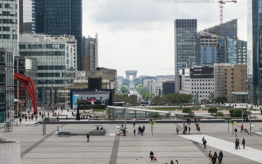 Ernst & Young, Havas media et adidas France lancent le don sur salaire !